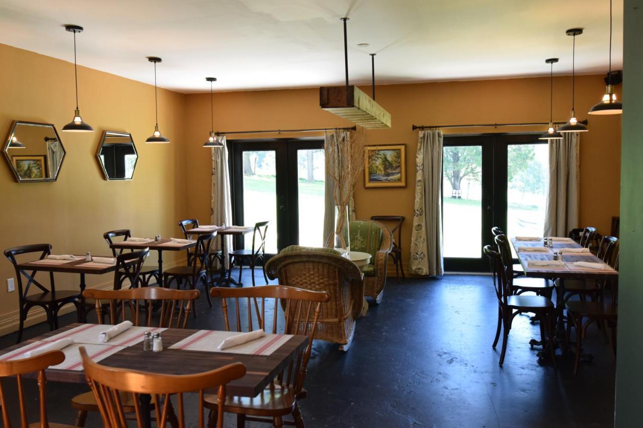 The Inn At Warm Springs Buitenkant foto